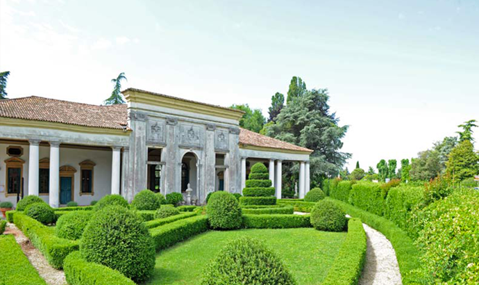 Villa Barchessa Valmarana 